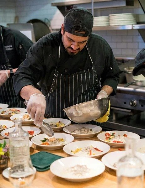 imgi_6_restaurant-details-food-menu-1